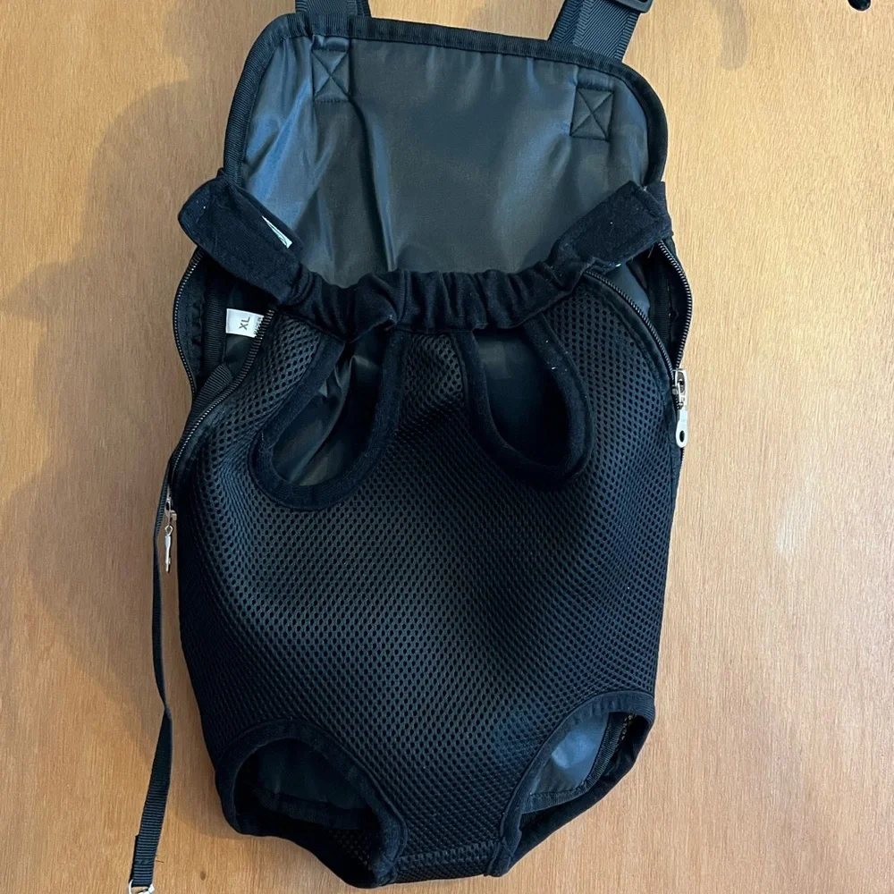New never used sleek Black Mesh Pet Carrier Backpack